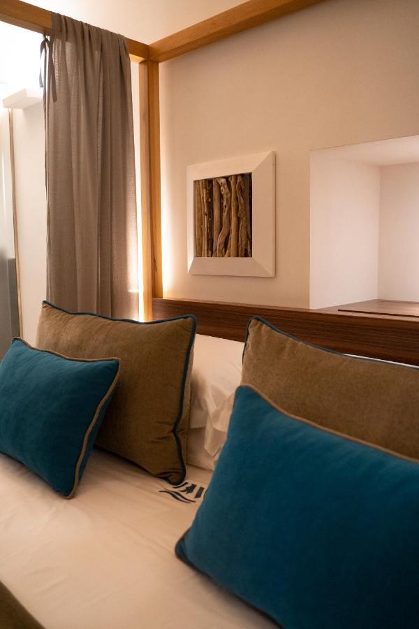 B-Welcome Rooms Of Charme E Relax โปลีญาโนอามาเร ภายนอก รูปภาพ