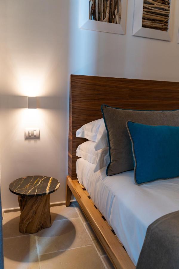 B-Welcome Rooms Of Charme E Relax โปลีญาโนอามาเร ภายนอก รูปภาพ