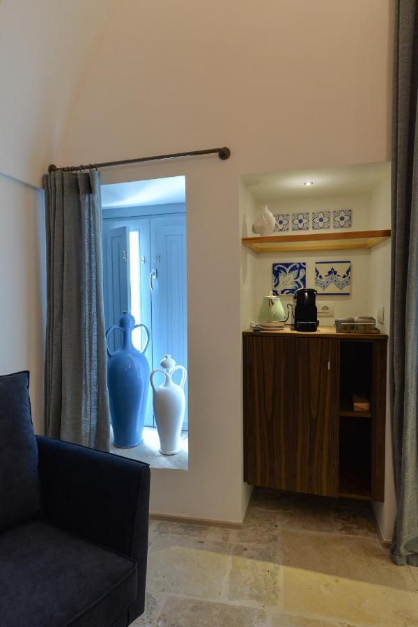 B-Welcome Rooms Of Charme E Relax โปลีญาโนอามาเร ภายนอก รูปภาพ