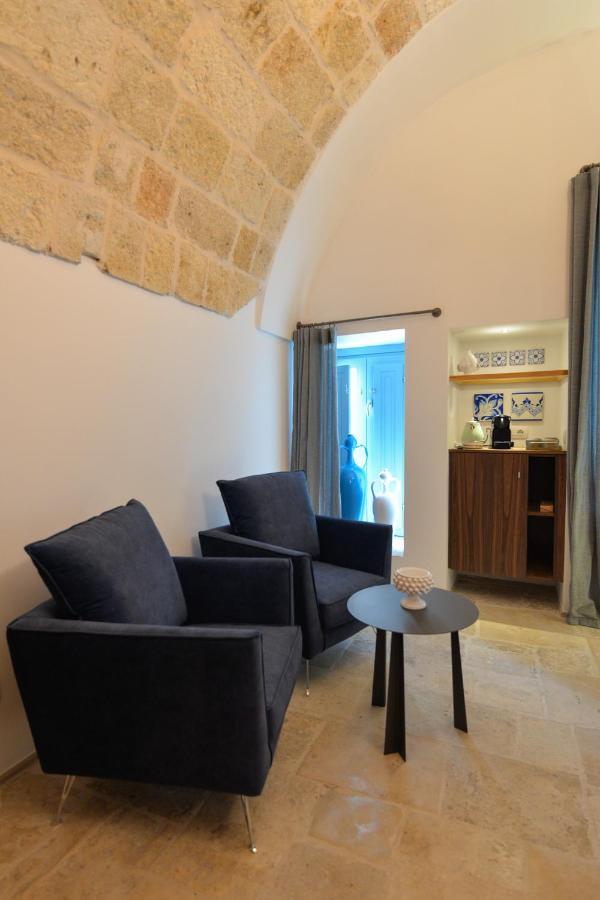 B-Welcome Rooms Of Charme E Relax โปลีญาโนอามาเร ภายนอก รูปภาพ