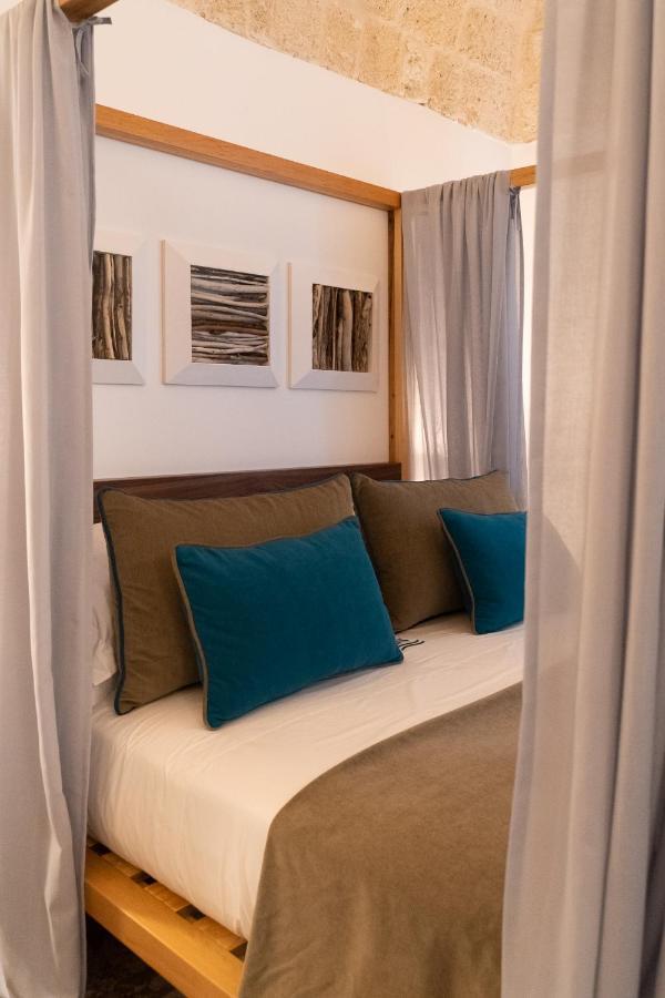 B-Welcome Rooms Of Charme E Relax โปลีญาโนอามาเร ภายนอก รูปภาพ